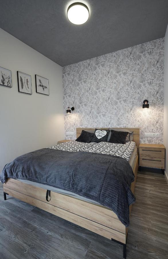 Apartament Przy Plantach Nowy Sacz Ngoại thất bức ảnh