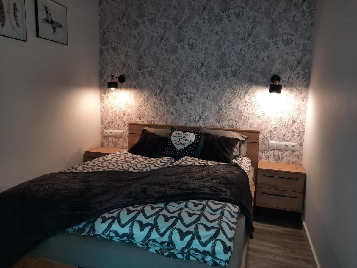 Apartament Przy Plantach Nowy Sacz Ngoại thất bức ảnh