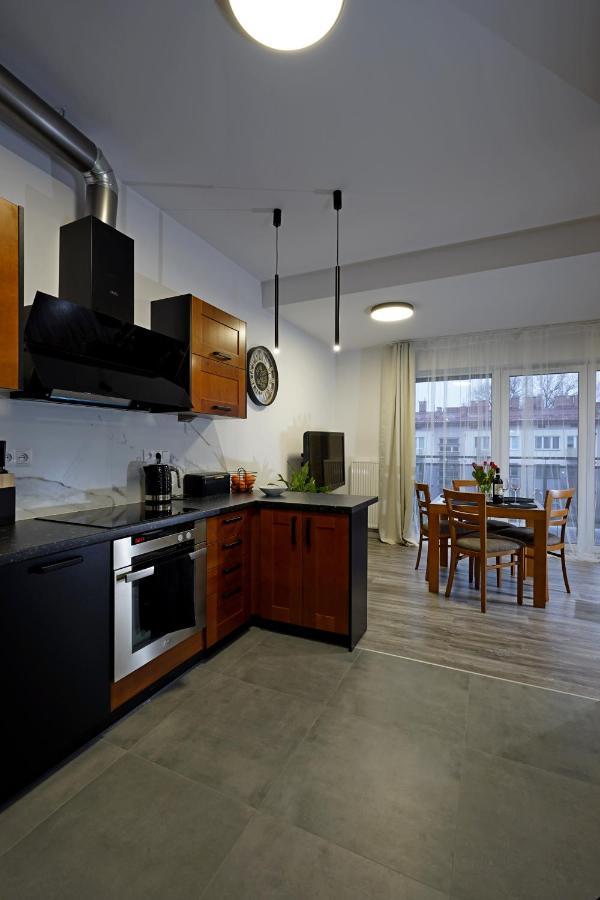 Apartament Przy Plantach Nowy Sacz Ngoại thất bức ảnh