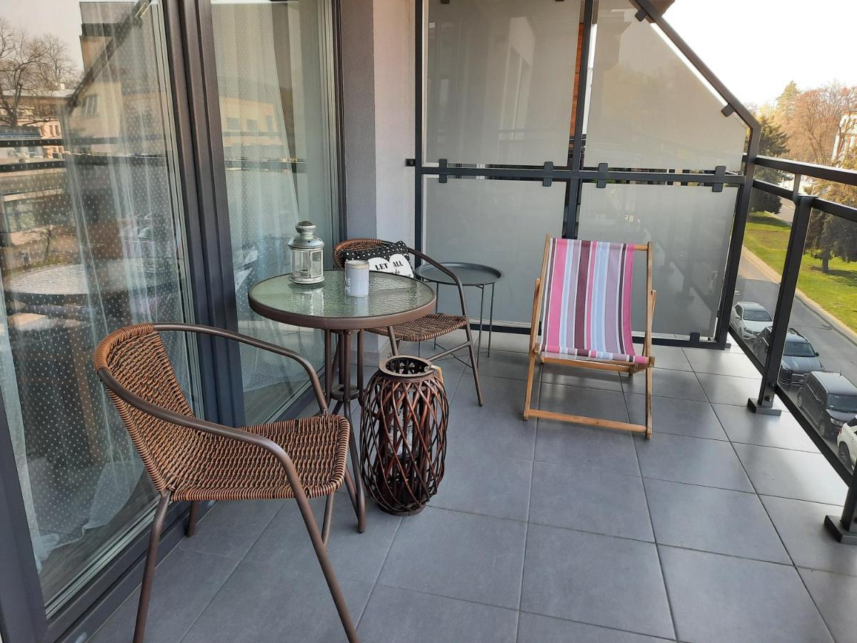 Apartament Przy Plantach Nowy Sacz Ngoại thất bức ảnh